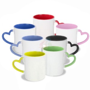 Caneca de Porcelana com Alça de Coração Personalizada Porcelana Arte em 20,3x9,5cm  Sublimação  