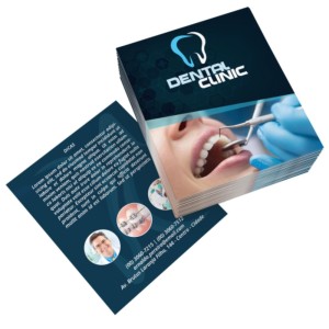 Cartão Duplo Personalizado 4/4 Impressão Frente e Verso Colorida Couchê 250gr 9x10cm 4/4 - Frente e Verso Colorido Verniz UV Total só frente Corte Reto 